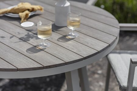 Bramblecrest Zurich Dining Set with 4 Chairs, Parasol & Base - Mocha - image 4